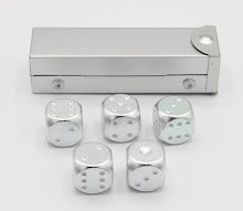 Silver set of 5 metal D6 pipped and in a metal container